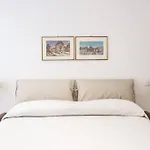 Trastevere Luxury Bright Apartment