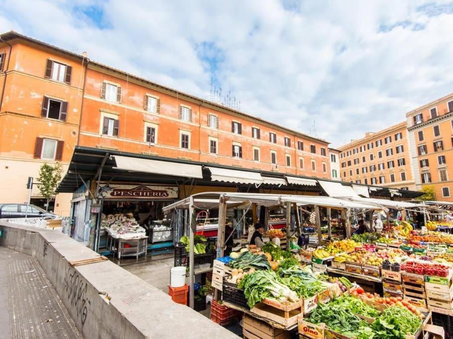Apartment Trastevere Luxury Bright