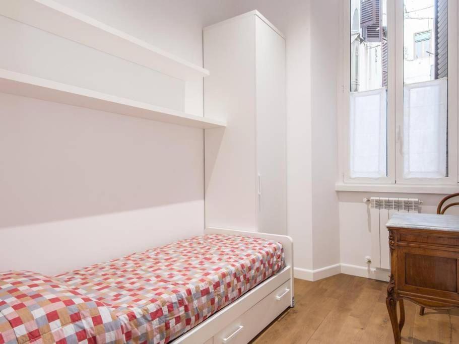 Trastevere Luxury Bright Apartment